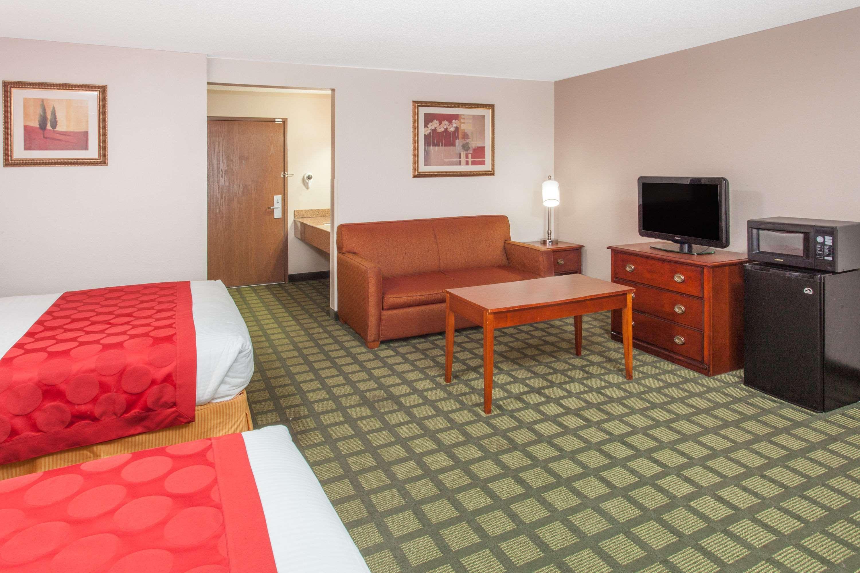 Ramada Limited Decatur Hotel Forsyth Екстериор снимка