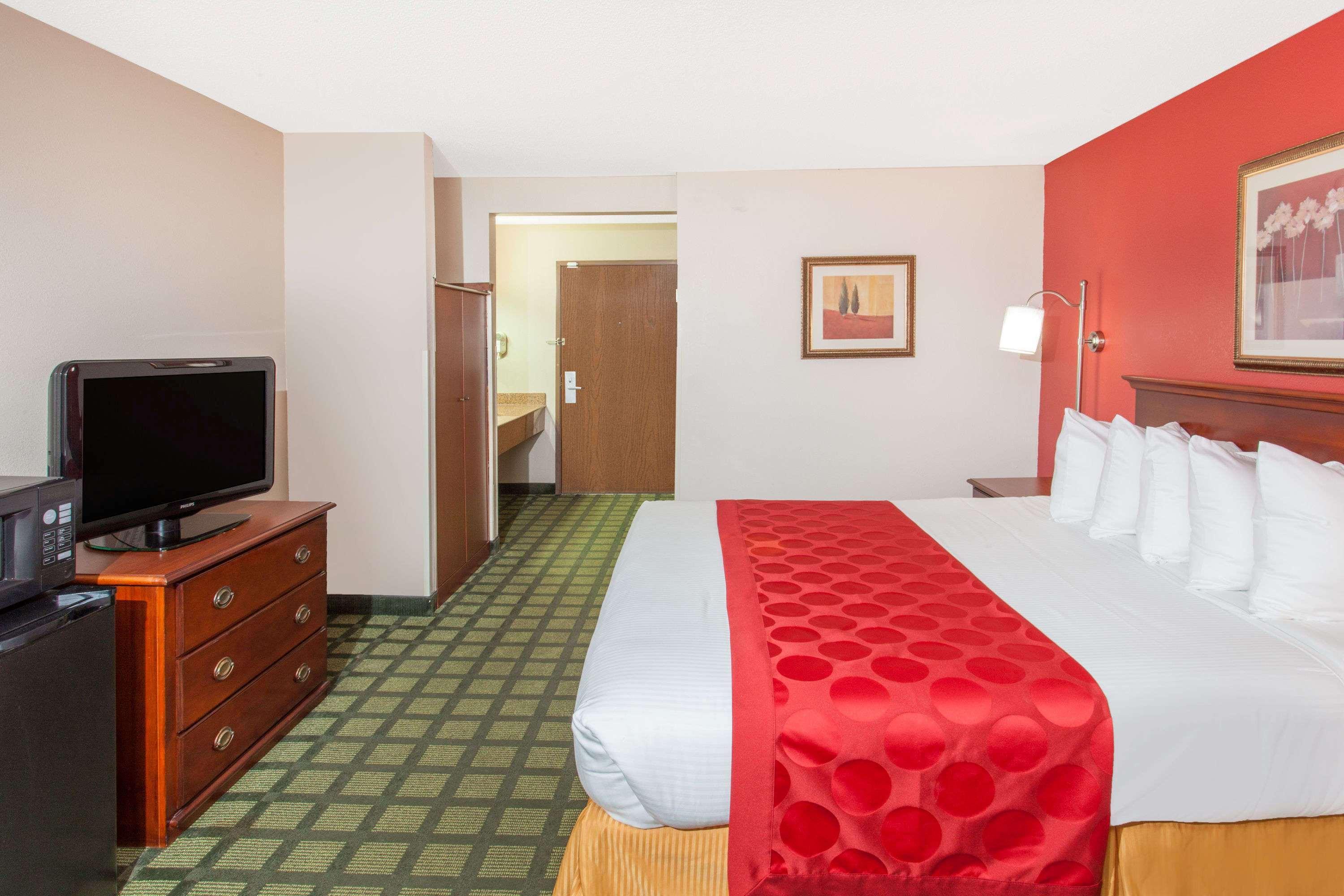 Ramada Limited Decatur Hotel Forsyth Екстериор снимка